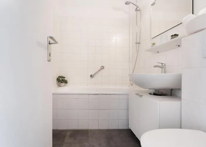 Stranddistel 7 Luette Huett Burgtiefe auf Fehmarn